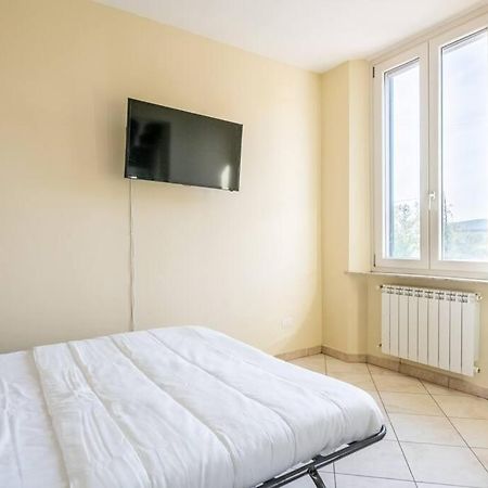 -Villa Emily- Parking, Garden & Wi-Fi Pise Extérieur photo