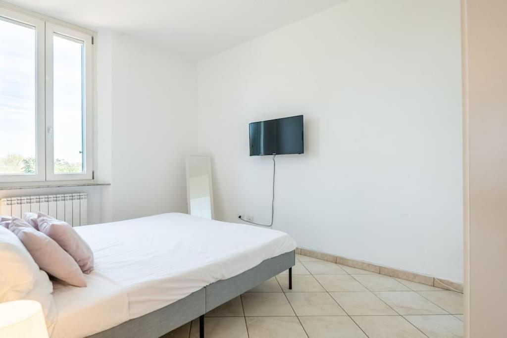 -Villa Emily- Parking, Garden & Wi-Fi Pise Extérieur photo